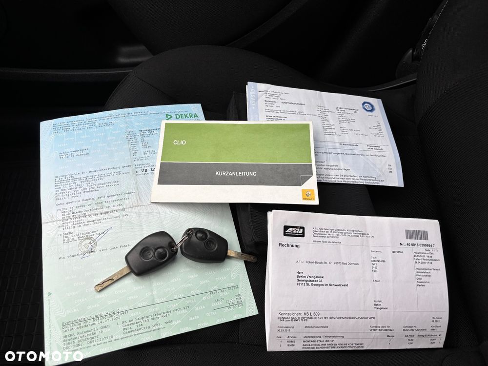 Renault Clio 1.2 16V 75 Yahoo - 27