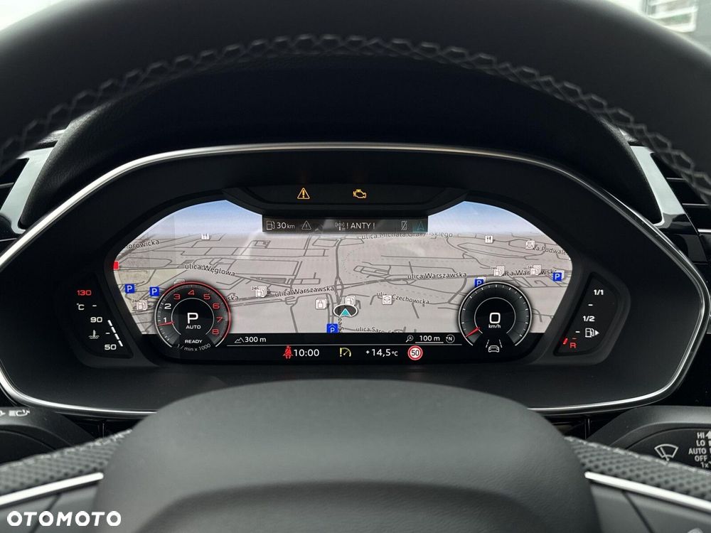 Audi Q3 Sportback - 13