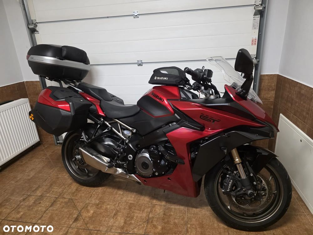 Suzuki GSX 1000 - 9