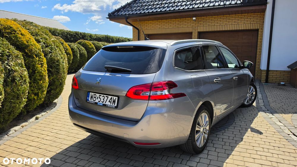 Peugeot 308 1.5 BlueHDi Allure S&S - 5