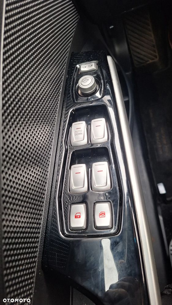 SsangYong/KGM Tivoli 1.6 Quartz 4x4 - 12