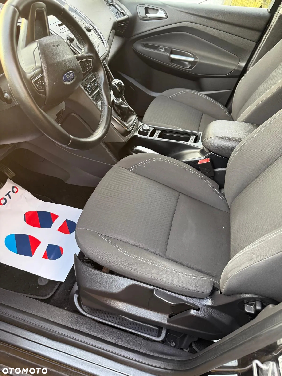 Ford C-MAX 1.5 TDCi Start-Stop-System Trend - 8