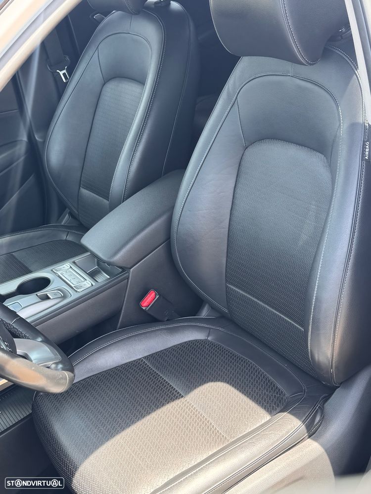 Hyundai Kauai Premium - 9
