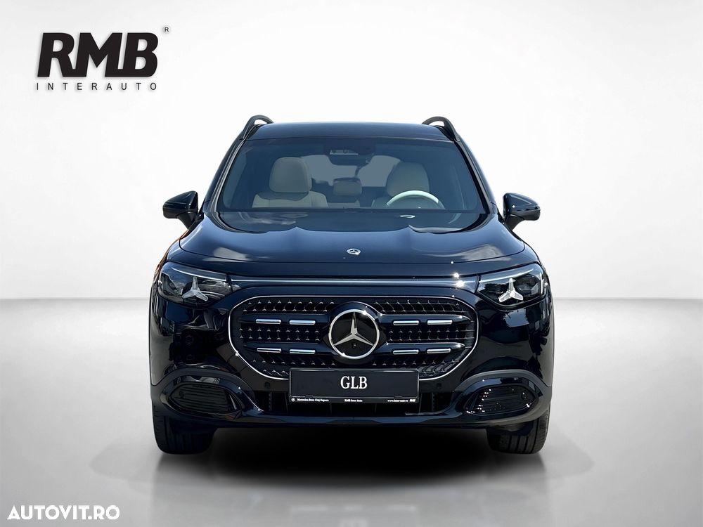 Mercedes-Benz GLB 220 4MATIC - 8