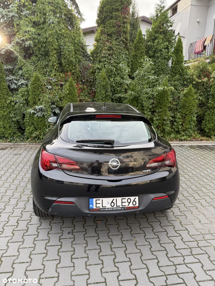 Opel Astra - 1