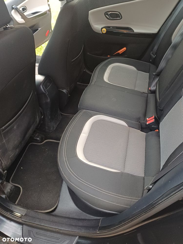 Kia Ceed 1.6 GDI Business Line - 13