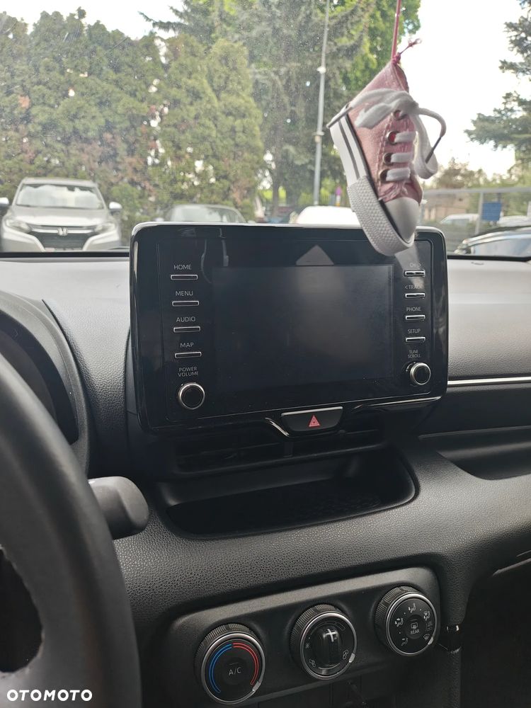 Toyota Yaris 1.5 Comfort - 10