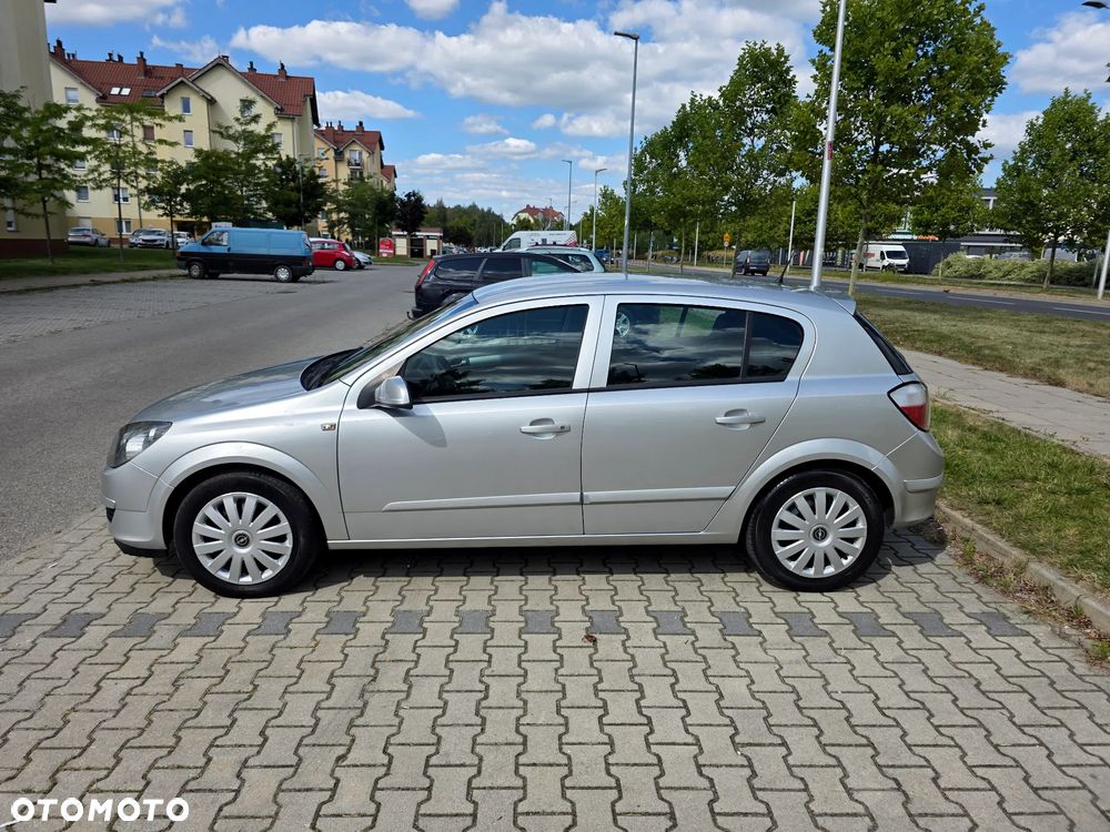 Opel Astra III 1.4 Enjoy - 10