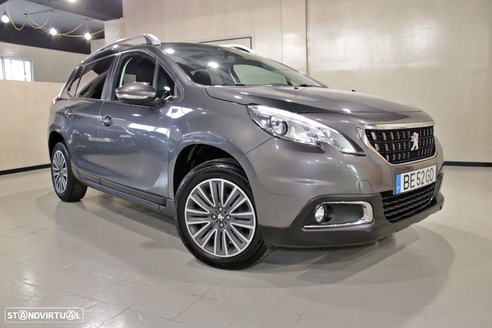 Peugeot 2008 1.2 PureTech Style EAT6 - 11