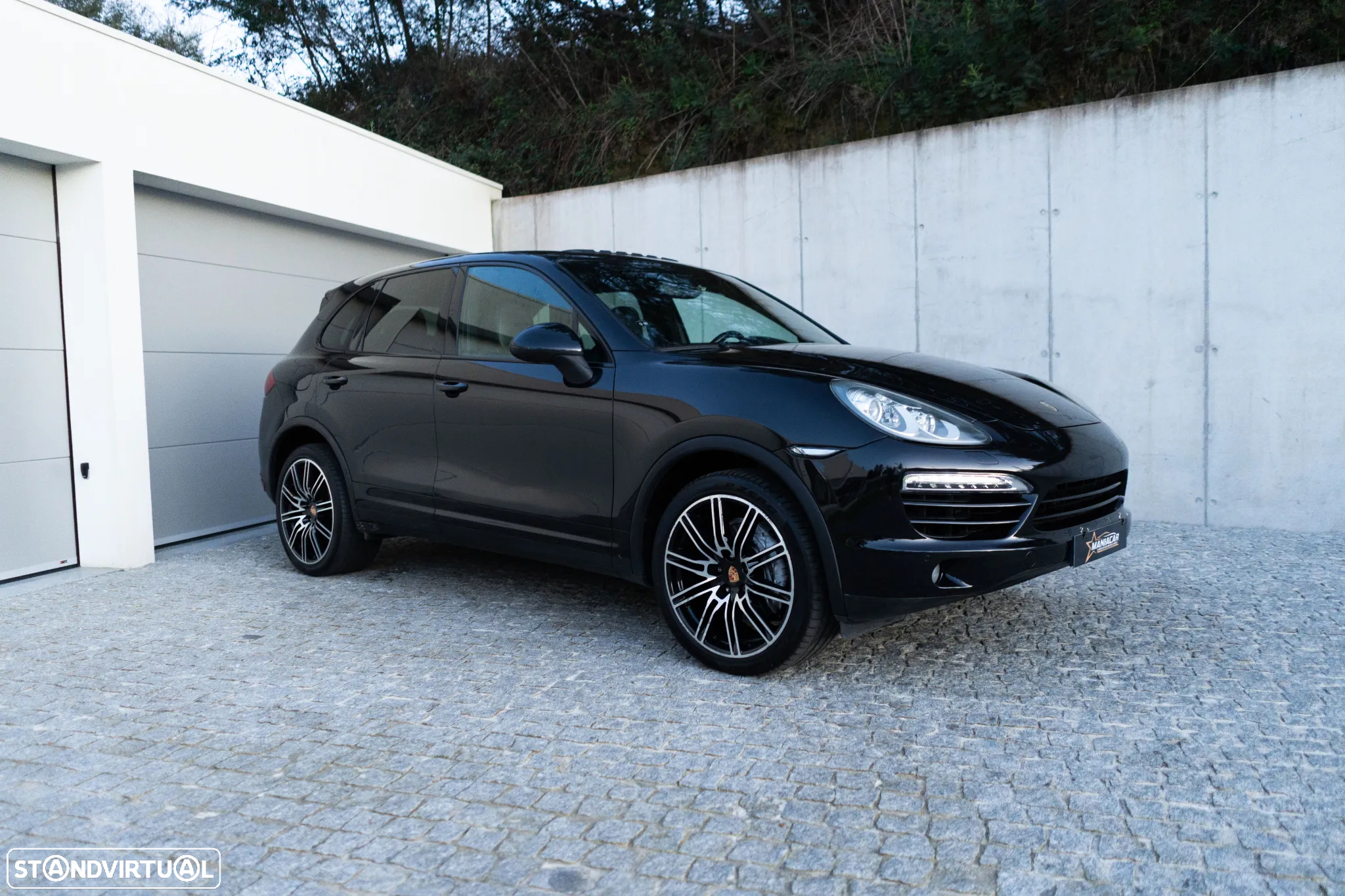 Porsche Cayenne Standard - 3