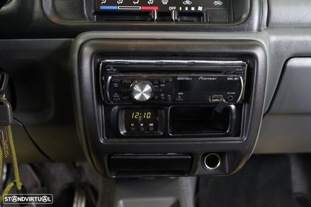 Suzuki Jimny 1.3 16V Canvas Top - 26