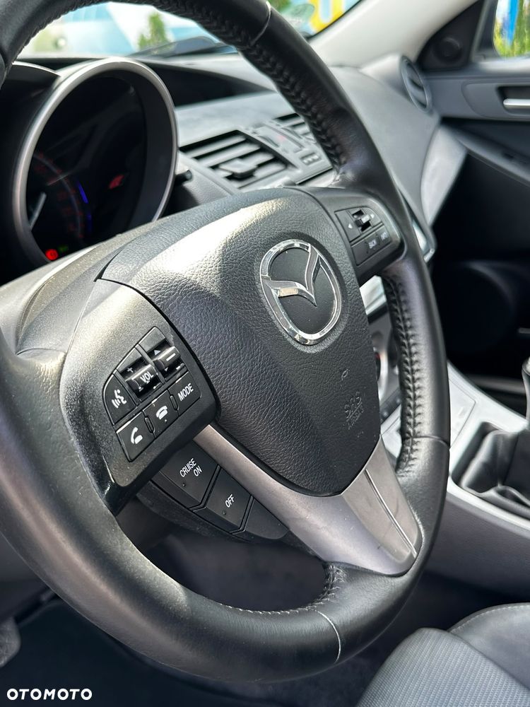 Mazda 3 - 11