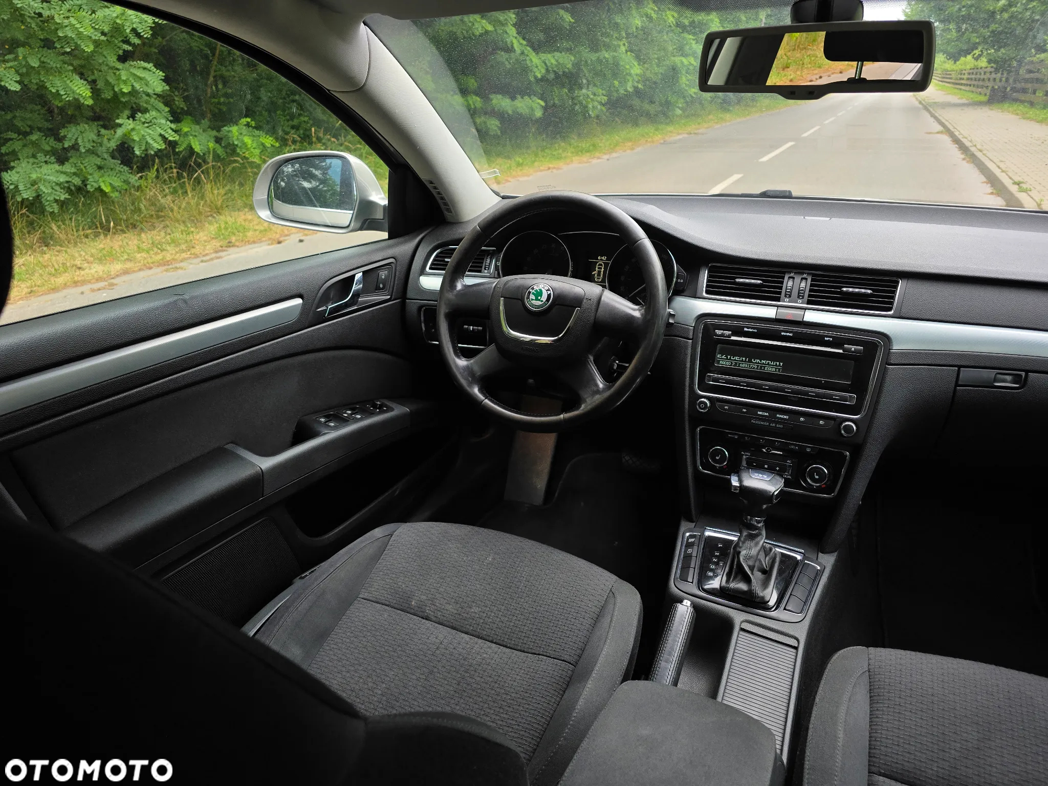 Skoda Superb 2.0 TDI Ambition DSG - 6