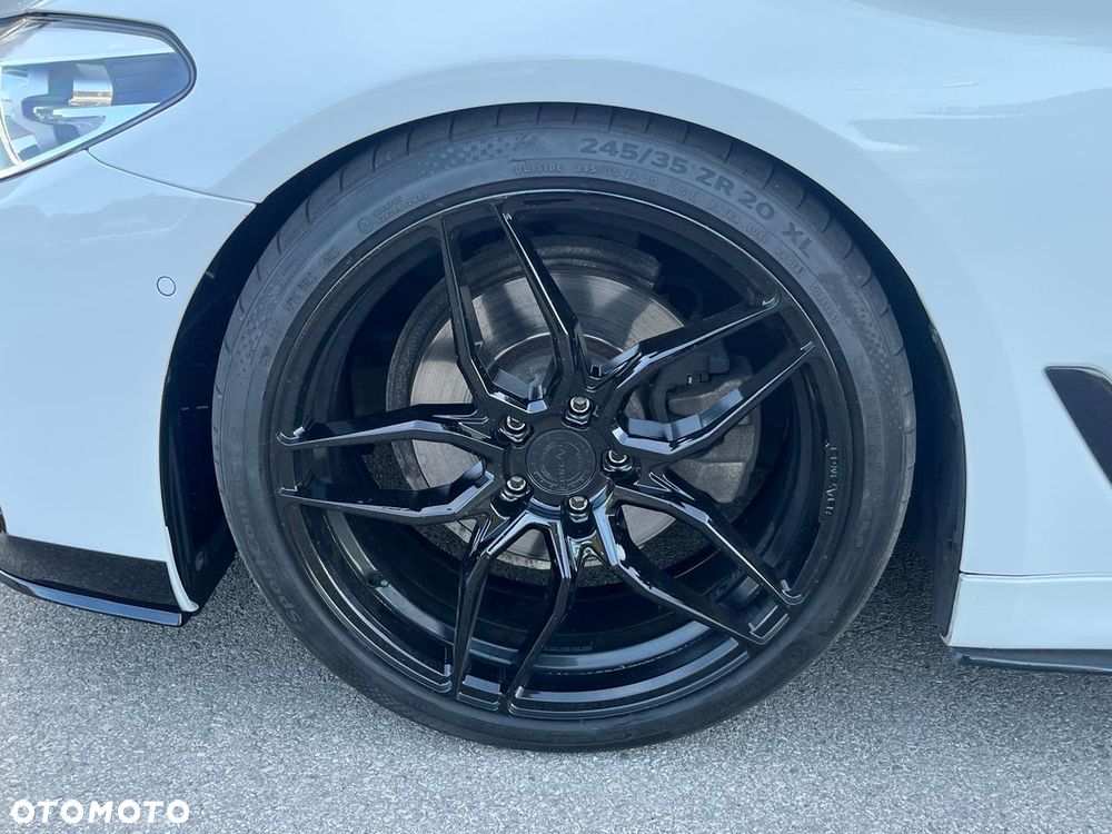 BMW Seria 5 520d M Sport Edition - 7