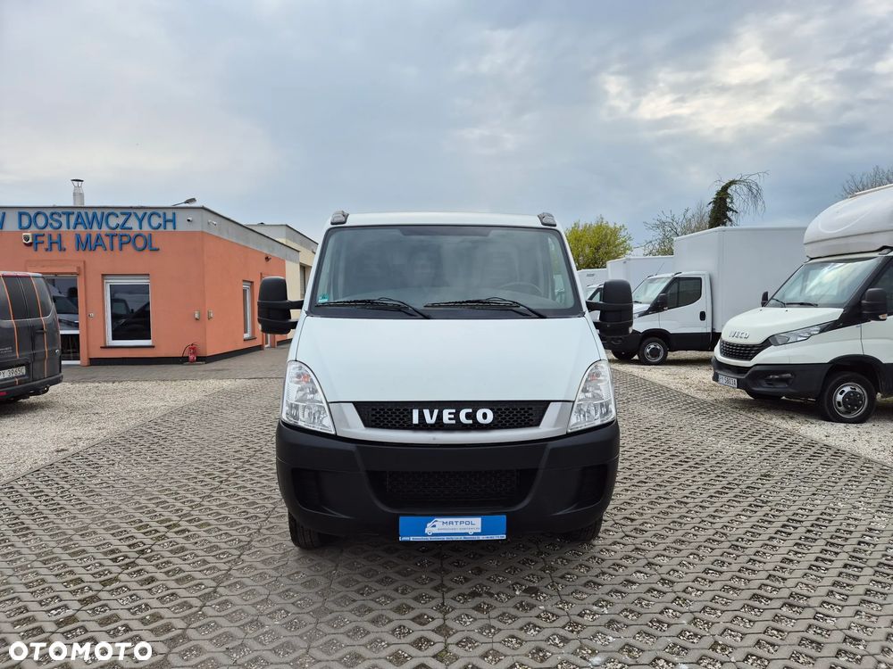Iveco Daily 50C18 / 35C18 3.0HPI, skrzynia 5,25 x 2,10m - 2