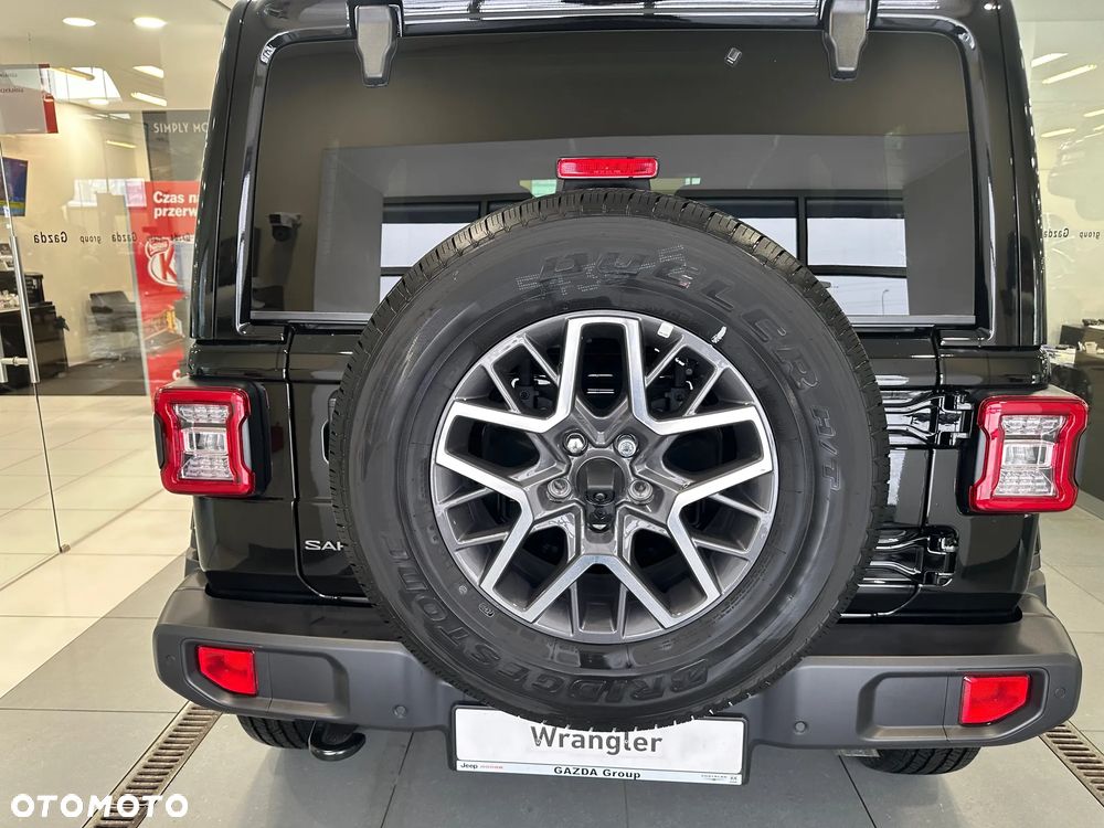 Jeep Wrangler Unlimited GME 2.0 Turbo Sahara - 4