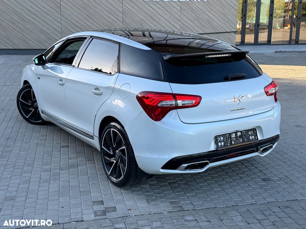 Citroën DS5 Hybrid4 EGS6 SportChic - 21