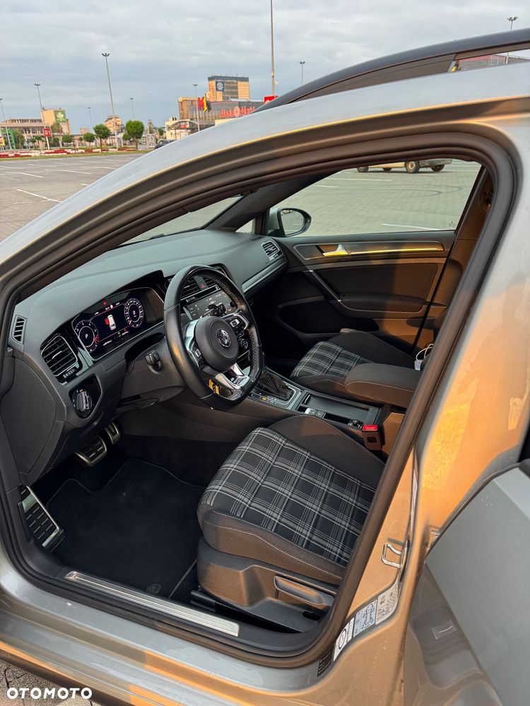 Volkswagen Golf VII 2.0 TDI BMT GTD DSG - 9