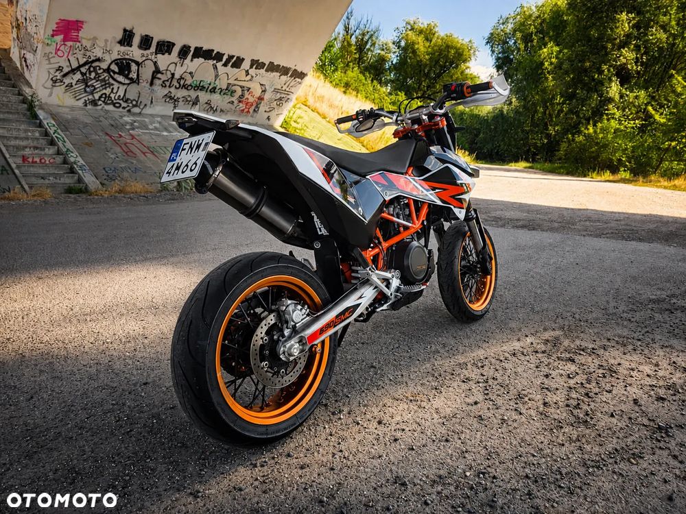 KTM SMC 690 - 4