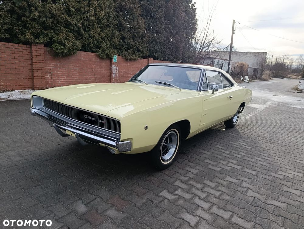 Dodge Charger - 2