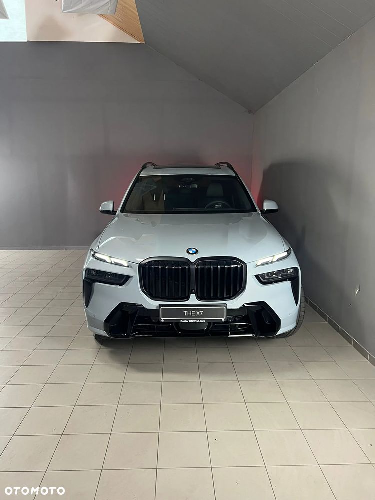 BMW X7 - 6