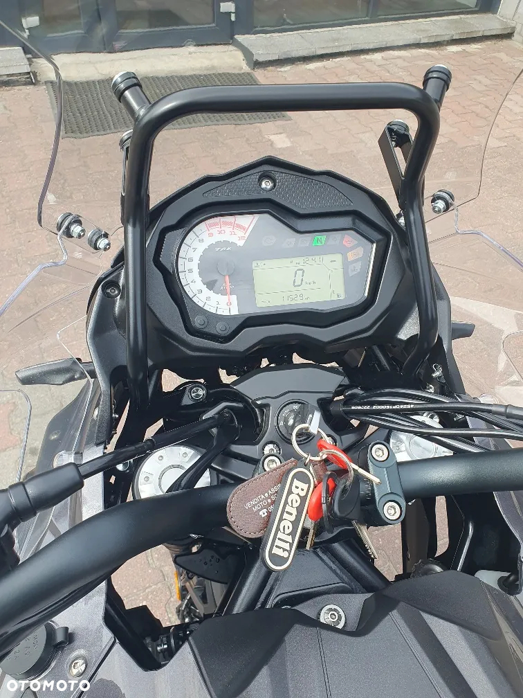 Benelli TRK 502X - 12