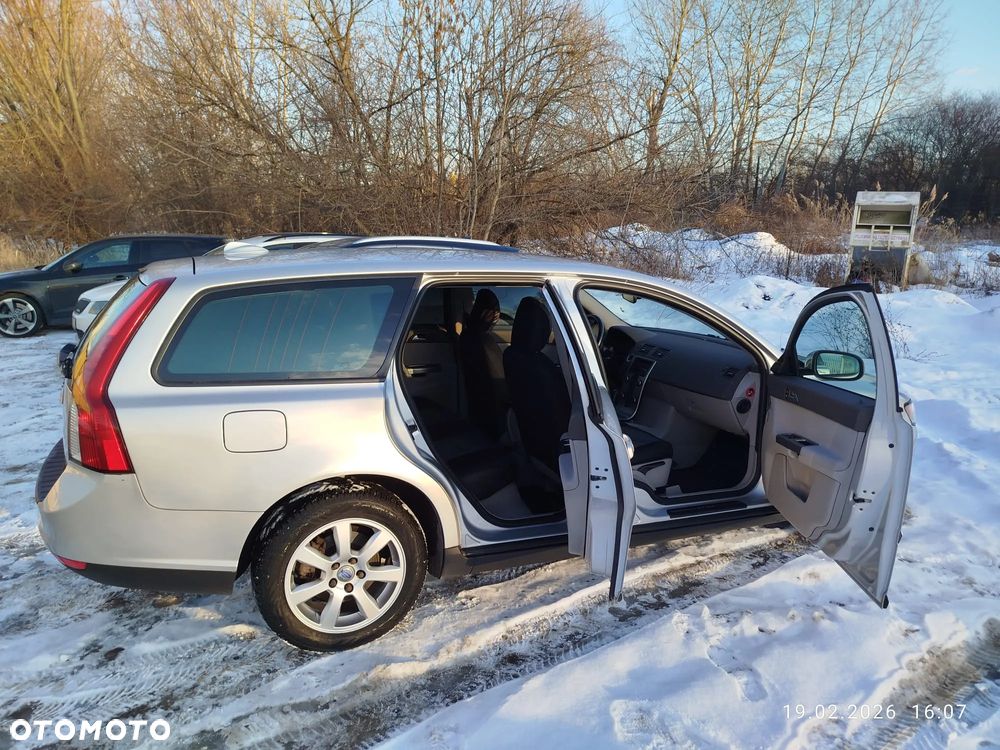 Volvo V50 - 4