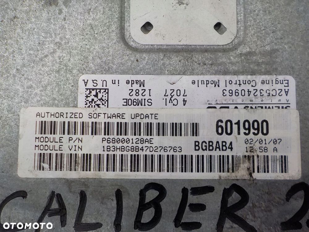 sterownik silnika dodge caliber 2,0 B P68000128AE - 2