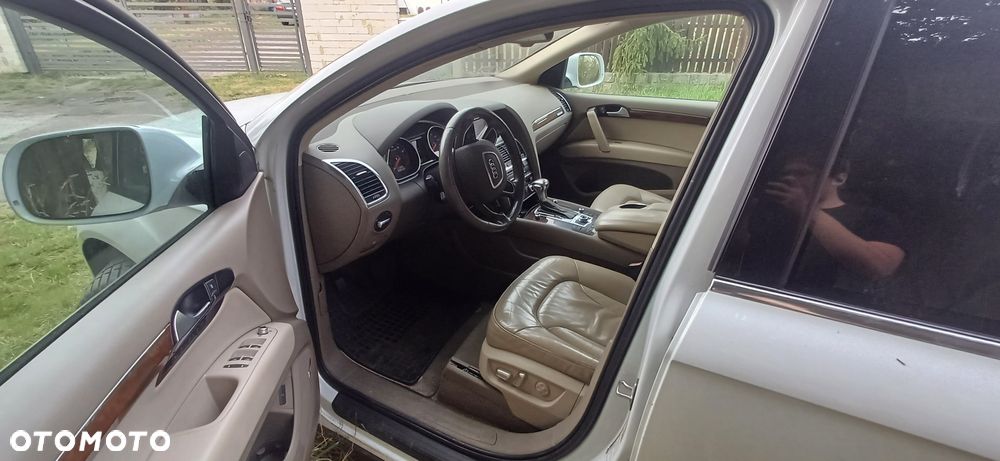 Audi Q7 - 6