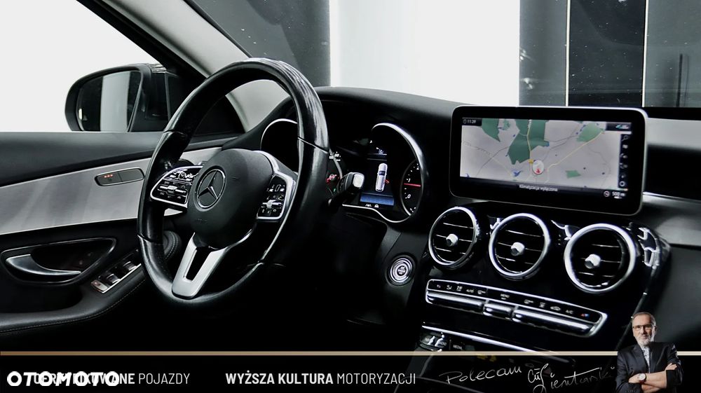 Mercedes-Benz Klasa C 300 d 9G-TRONIC - 18