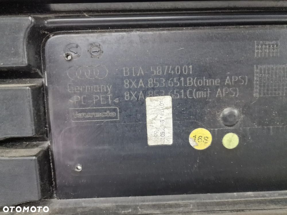 AUDI A1 8XA 14- ATRAPA / GRILL PRZEDNI PRZÓD , NR 8XA853651C / 8XA853651B , NR AUKCJI GL373 - 13