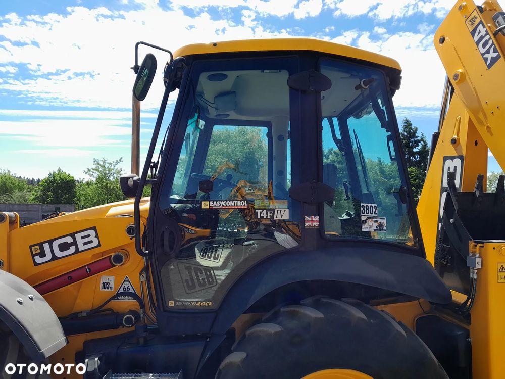 JCB JCB 4CX AEC  2018r - 10