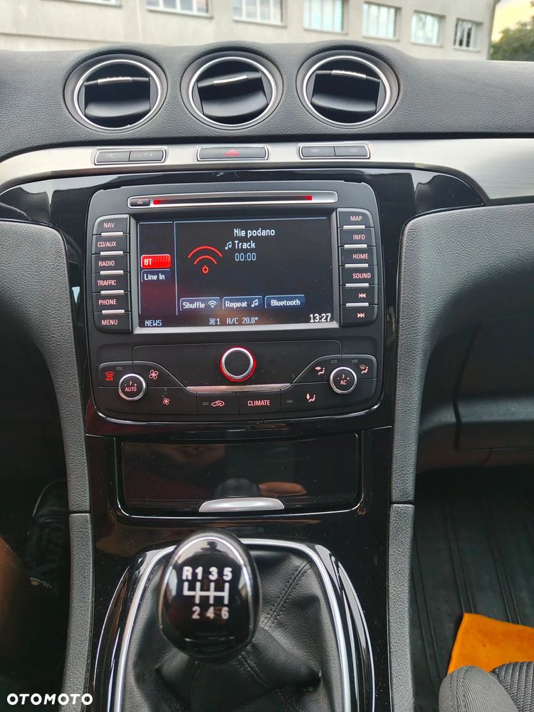 Ford S-Max - 14