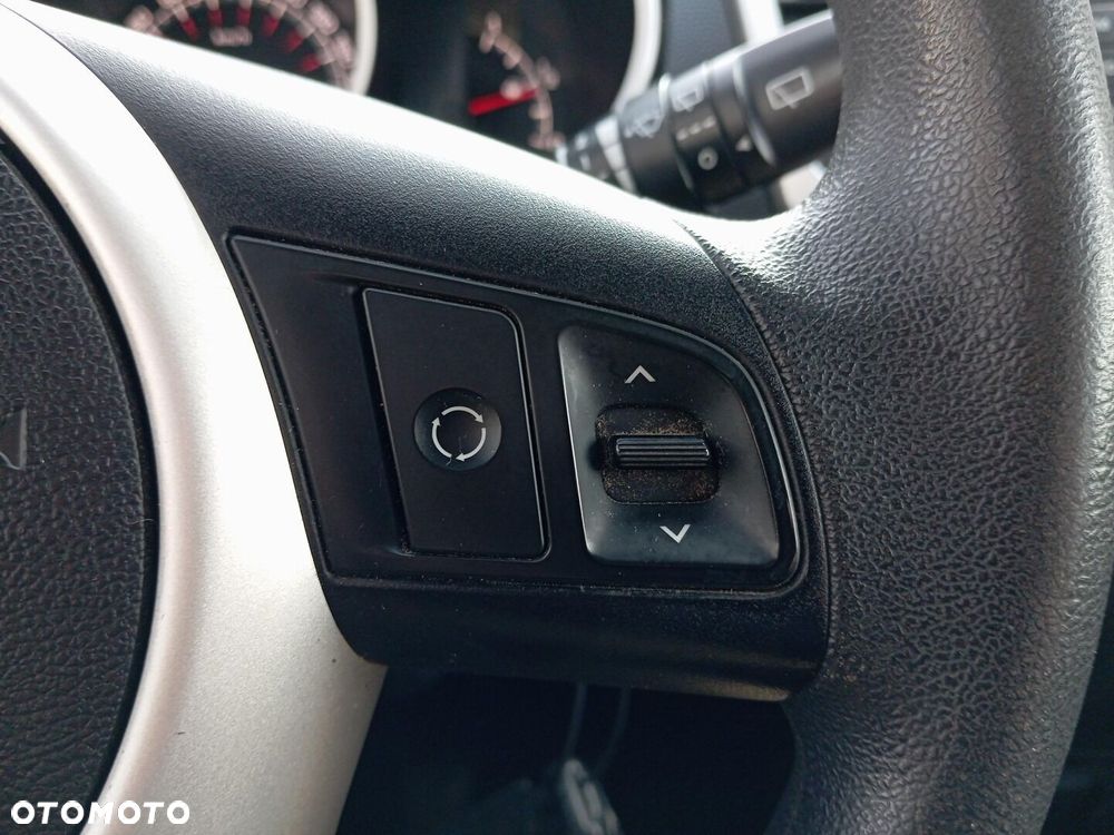 Kia Venga 1.4 S - 17