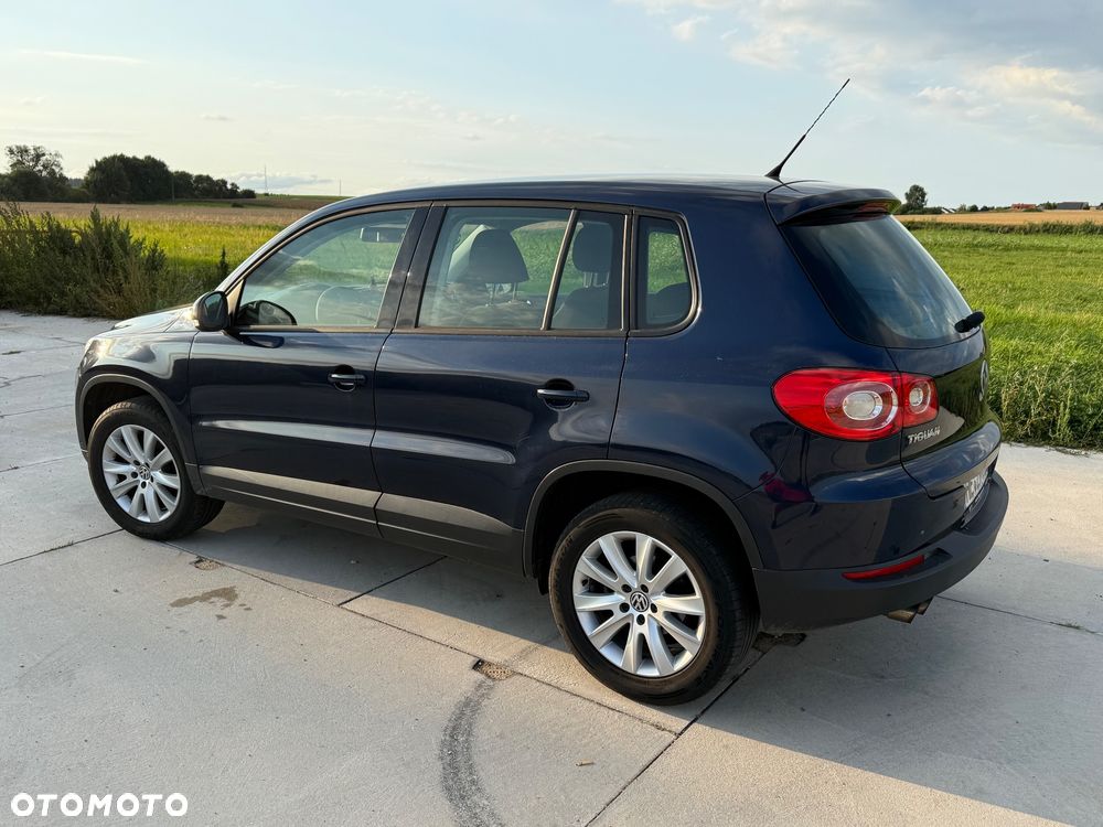 Volkswagen Tiguan 1.4 TSI BlueMotion Technology Exclusive - 11