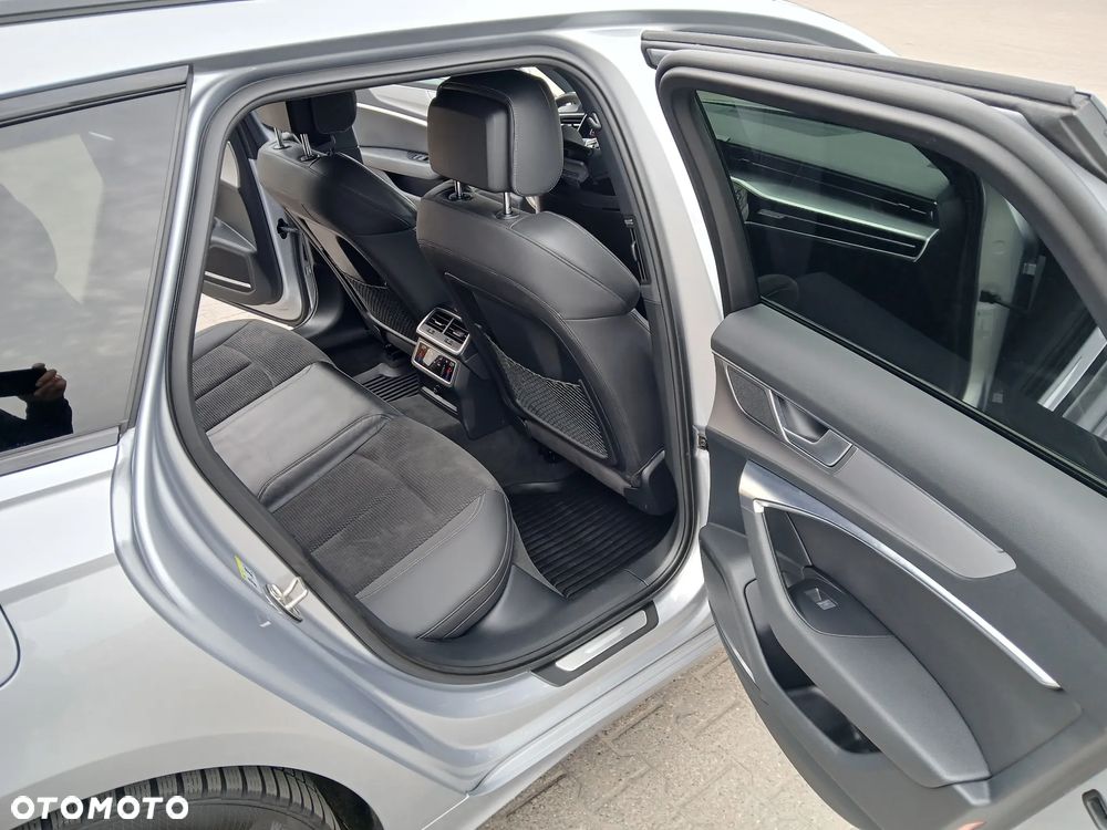 Audi A6 Avant 55 TFSI e quattro S tronic sport - 21