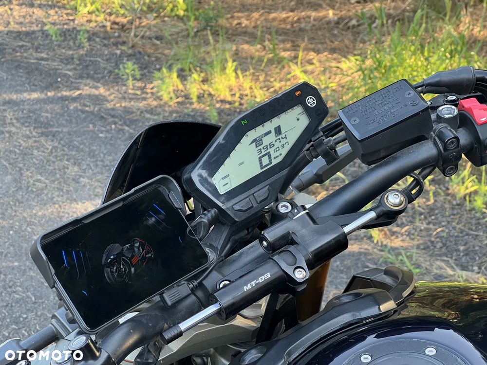 Yamaha MT - 9