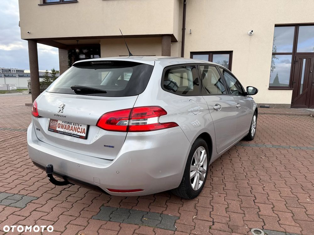 Peugeot 308 - 4