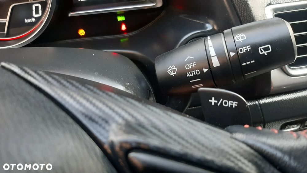 Mazda 3 SKYACTIV-G 120 Automatik Center-Line - 24