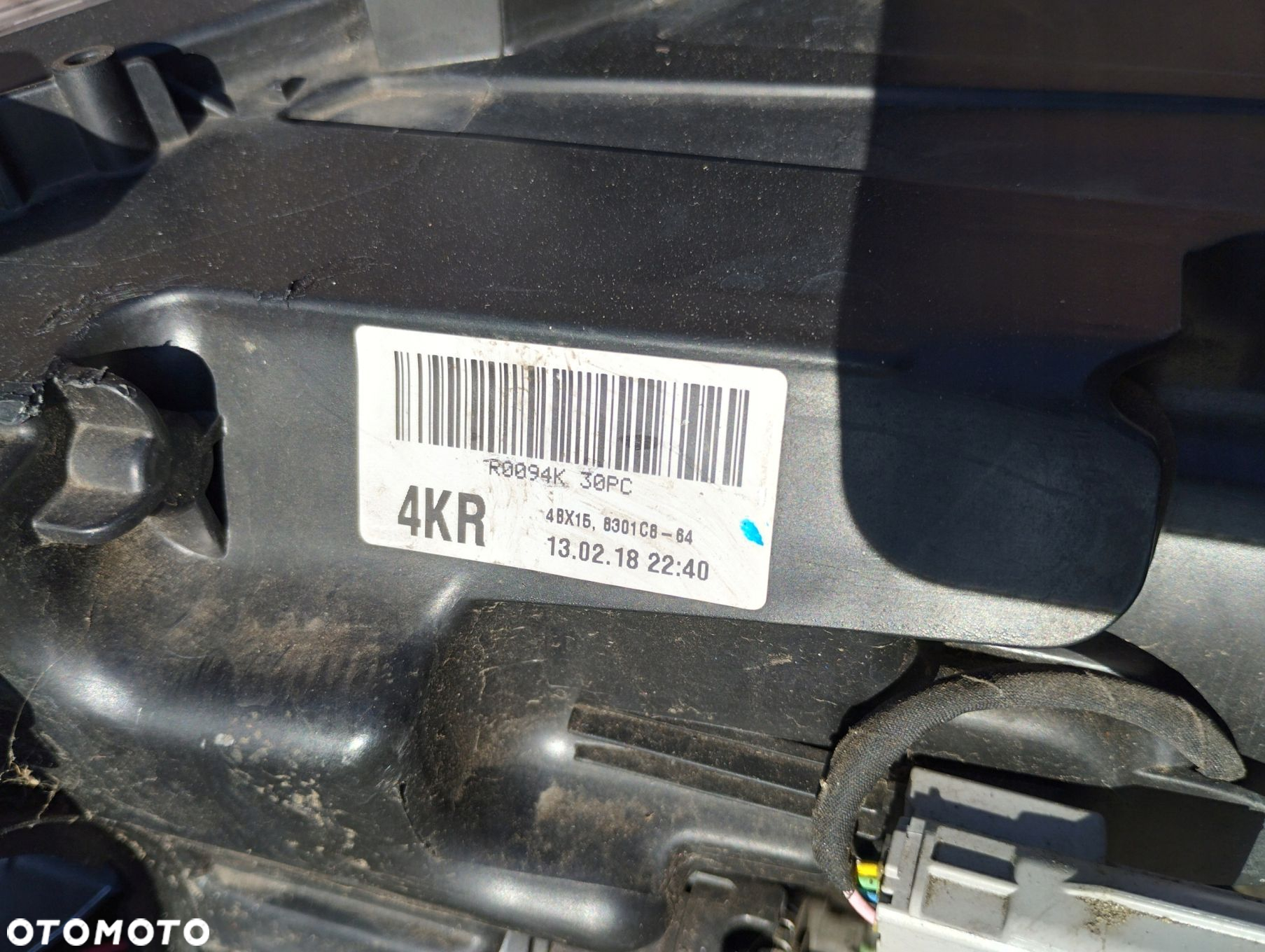 Lampa prawa Mitsubishi Outlander III 3 LIFT 2015-^ 8301C8-64 - 9