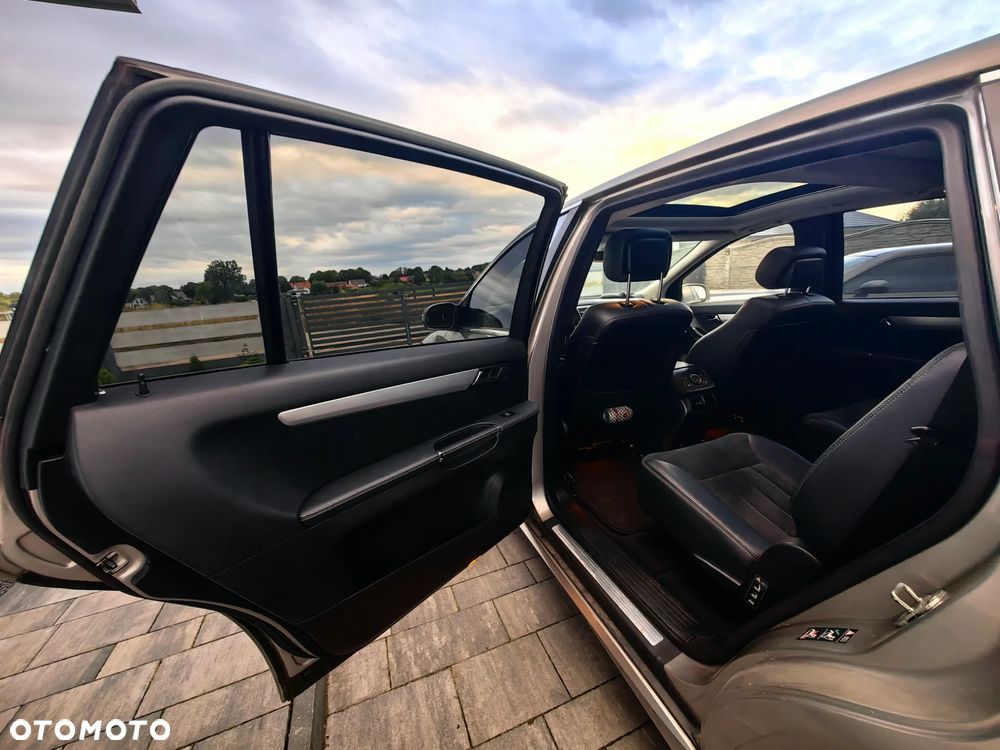 Mercedes-Benz Klasa R 500 L 4Matic 7G-TRONIC - 15