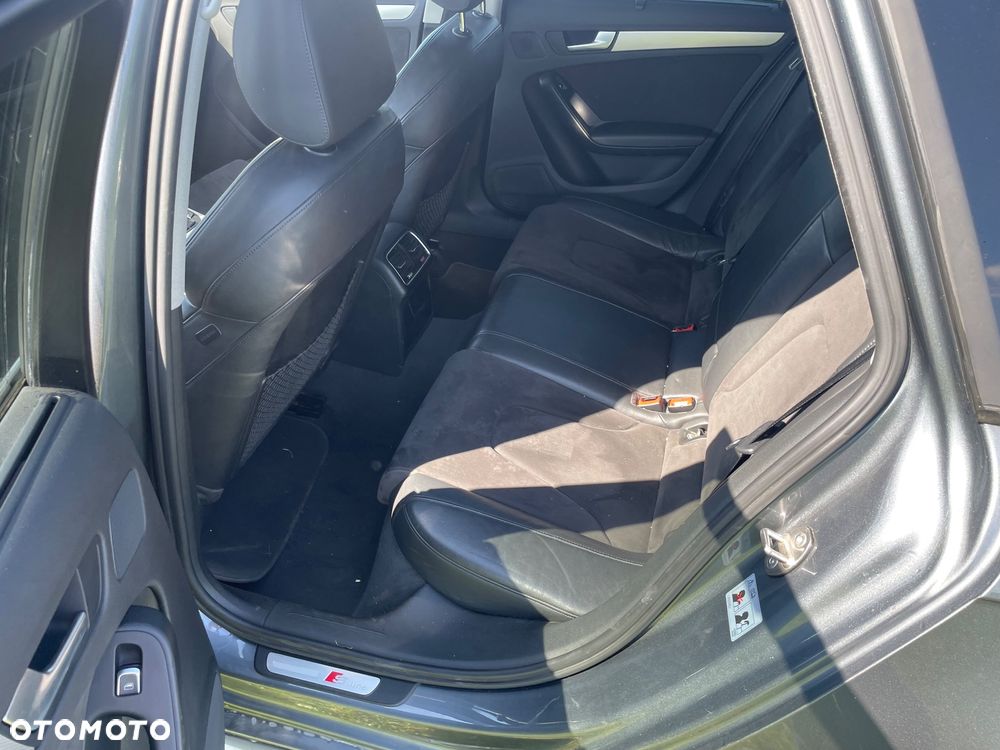 Audi A4 Avant 1.8 TFSI S line Sportpaket - 13