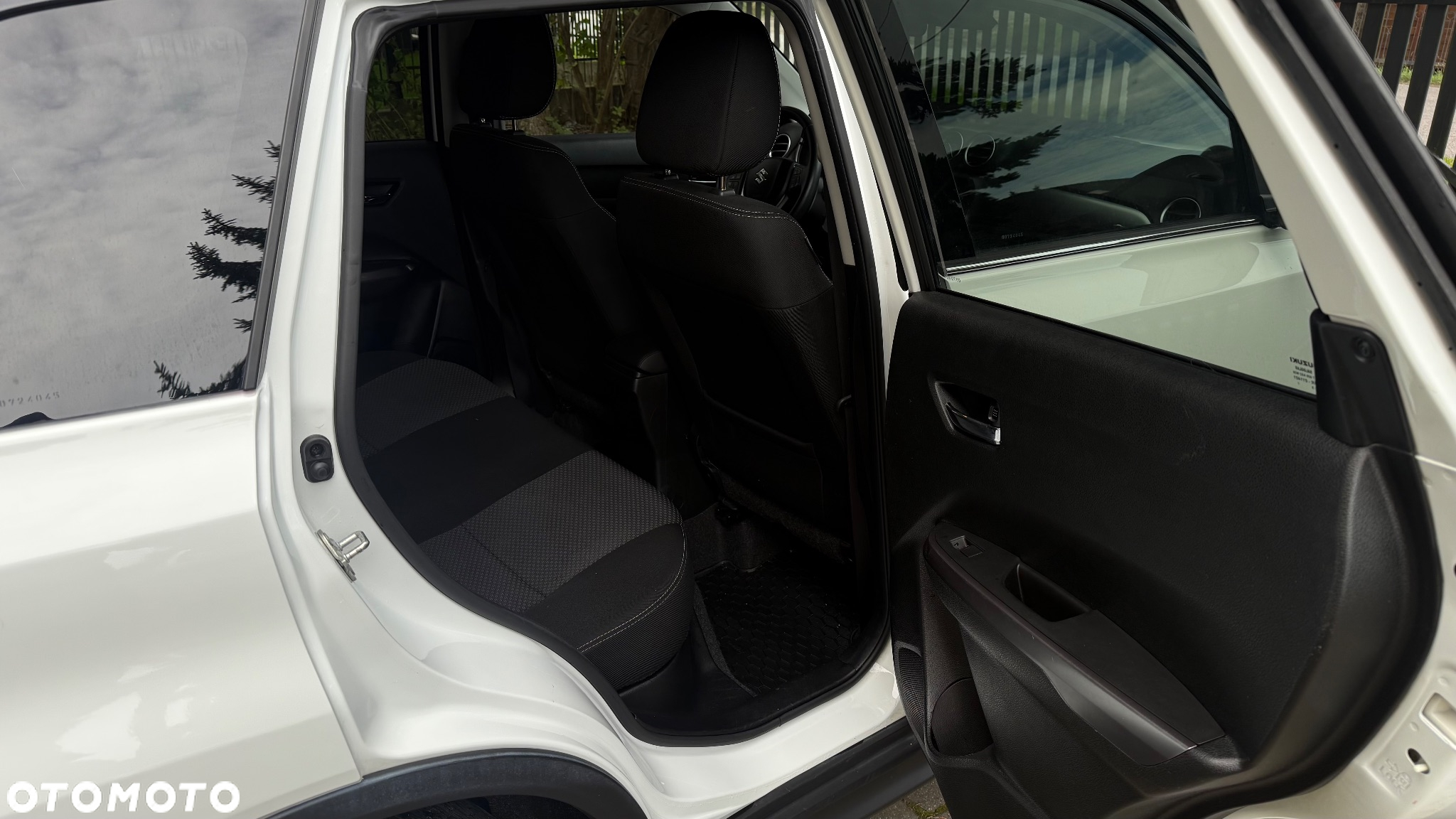 Suzuki Vitara 1.0 Boosterjet Premium 4WD - 9