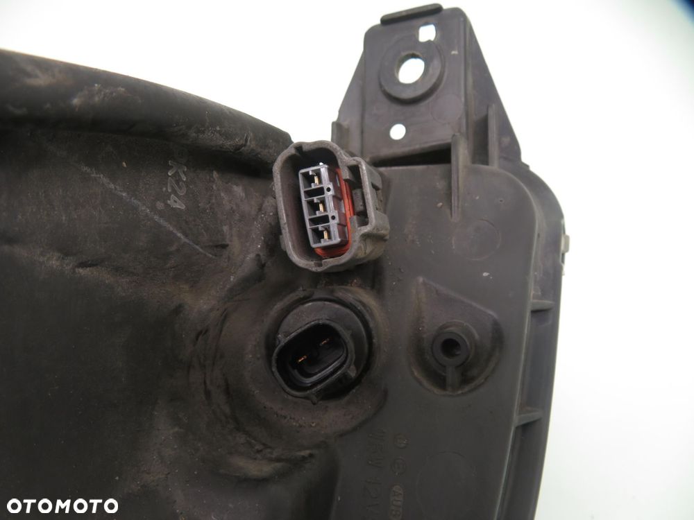 LAMPA PRAWA PRZEDNIA MAZDA MPV II (LW) P2018 - 4