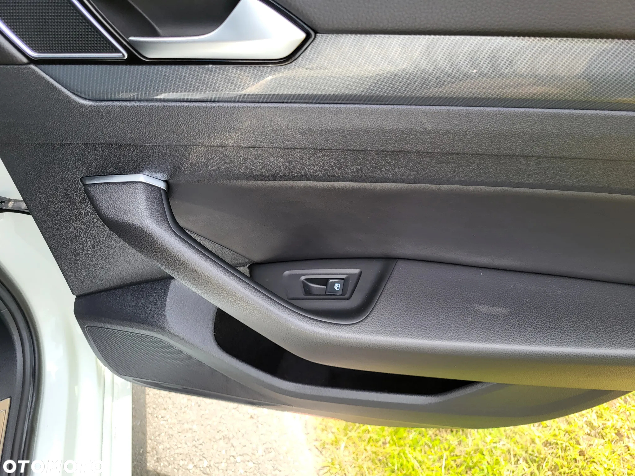 Volkswagen Arteon 2.0 TDI SCR DSG R-Line Edition - 25