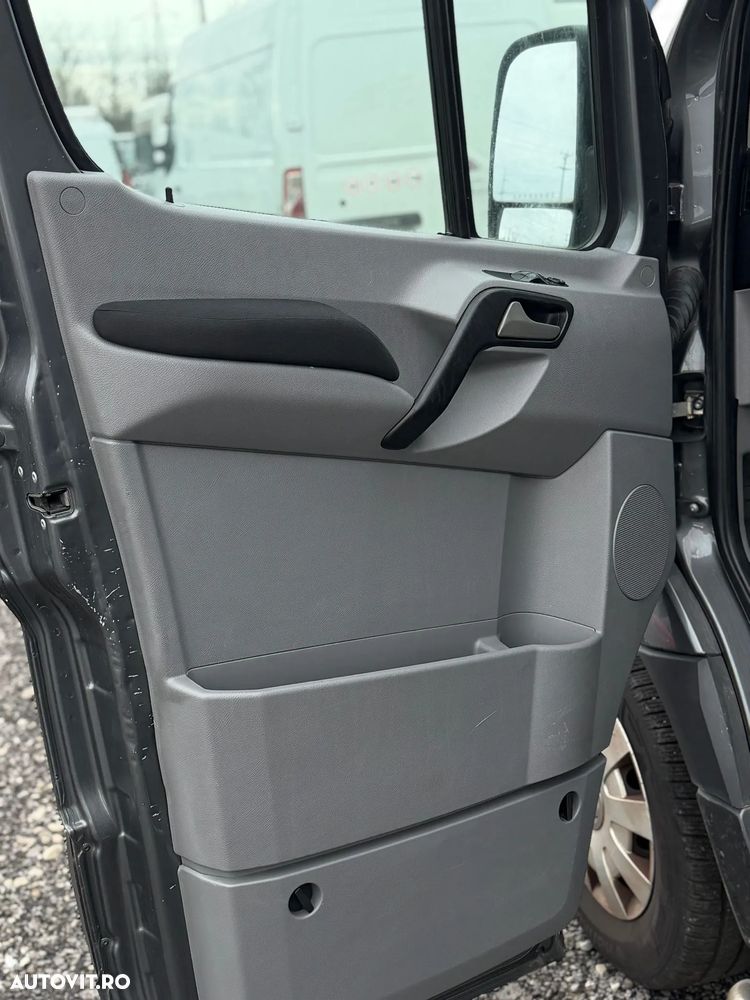 Volkswagen Crafter - 17