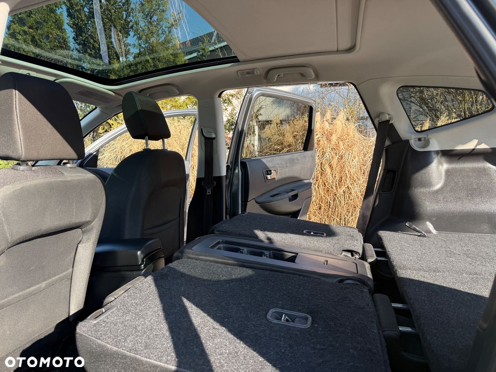 Nissan Qashqai+2 - 28