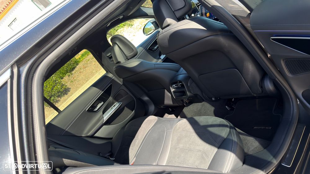 Mercedes-Benz E 300 - 8