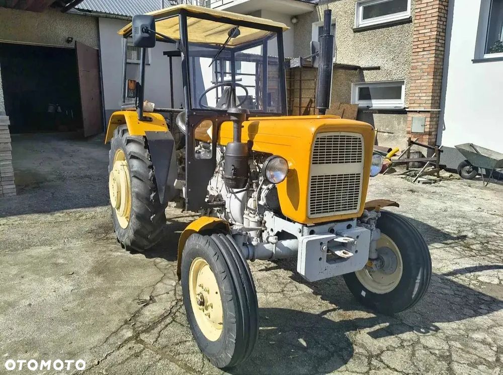 Ursus C330 - 1