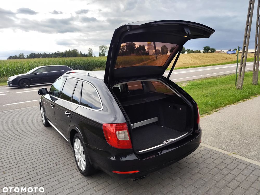Skoda Superb 2.0 TDI Ambition - 18